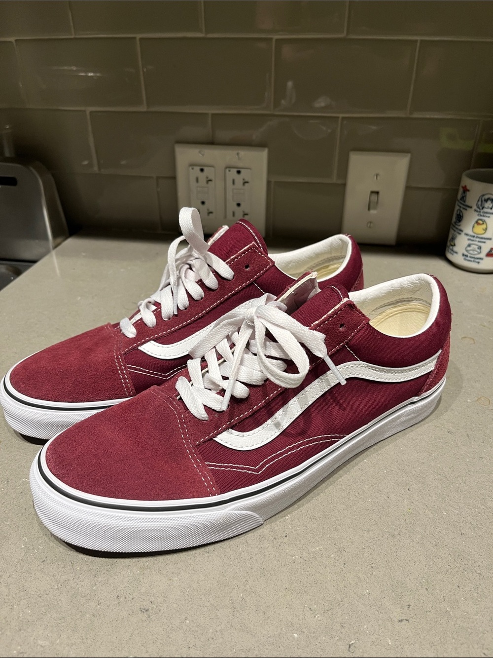 Vans Old Skool Sneakers - Burgundy with White Stripe
